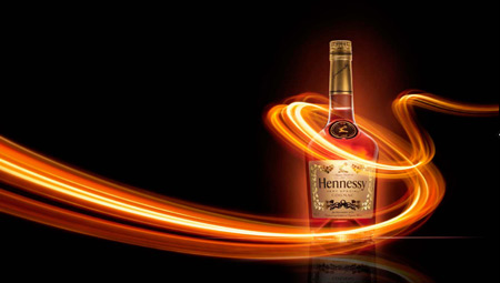 Hennessy Shoots Light Painting