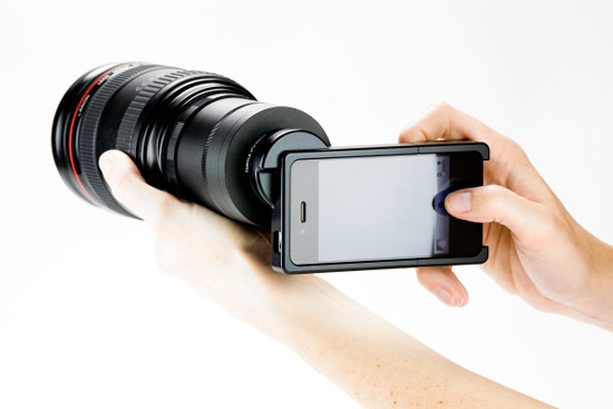 iPhone 4 + объектив Nikon или Canon.