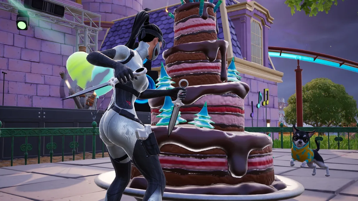 Pickaxing cake in Fortnite