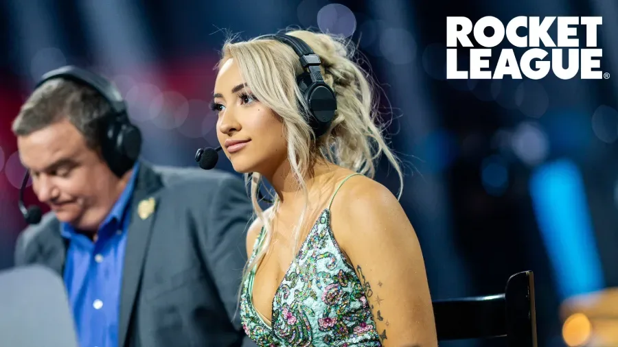 The photo features the Rocket League caster herculyse during one of the official esports events.