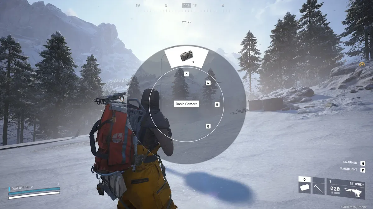 Equipping camera gadget in Arc Raiders